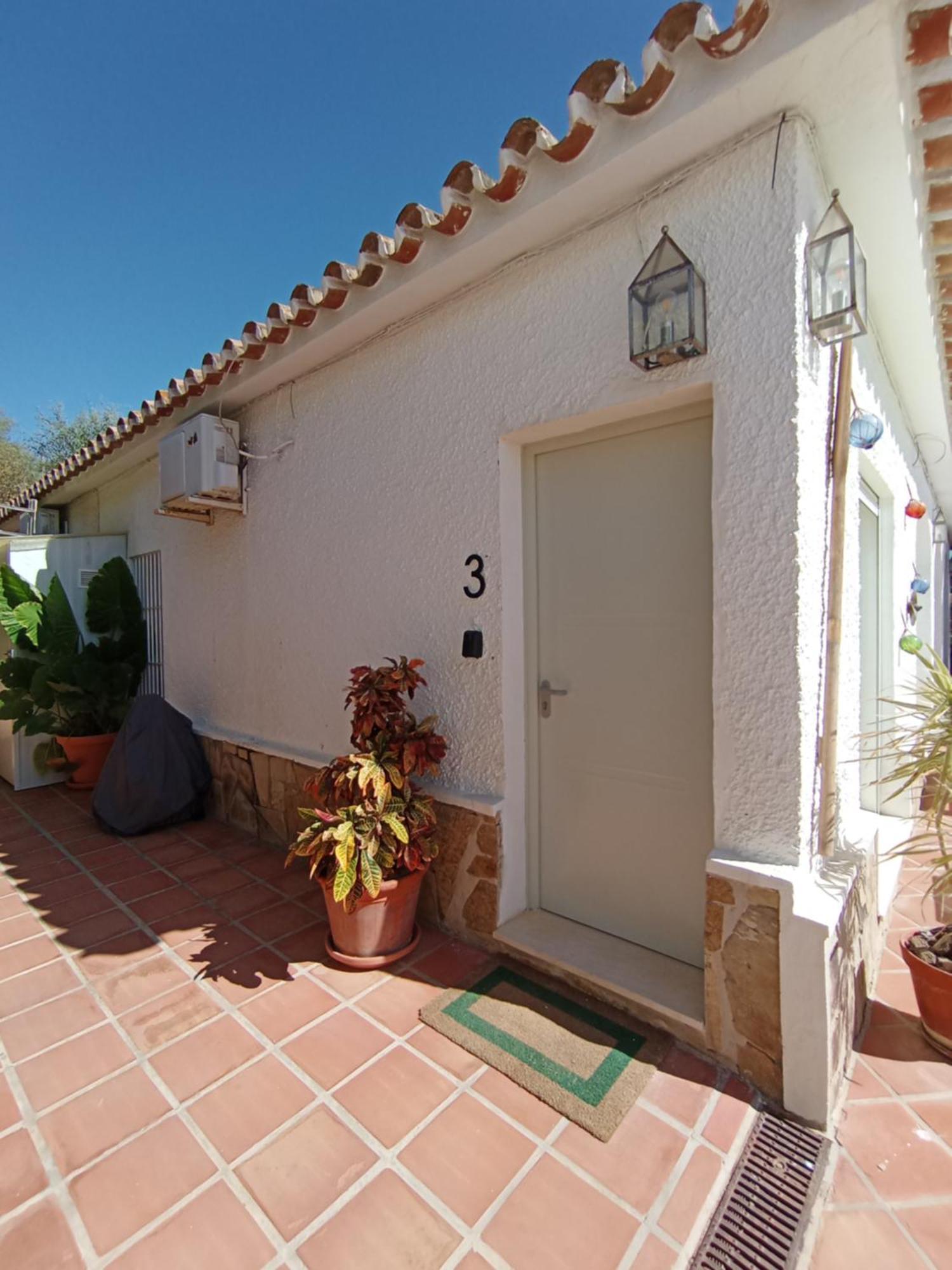 Habitaciones En Casa Miguel Caleta De Velez Exterior photo